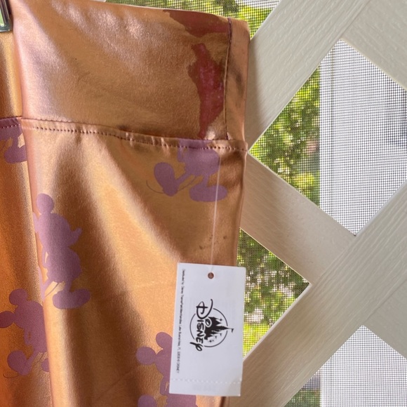 Disney Rose Gold EARidescent Mickey-Silhouette Print Leggings - Picture 8 of 9